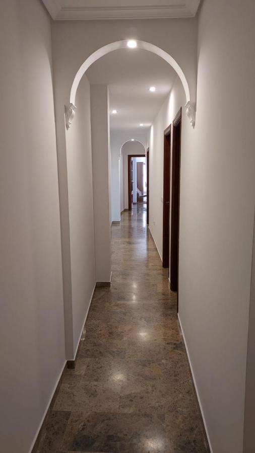 Piso En El Centro De Antequera Apartment Luaran gambar