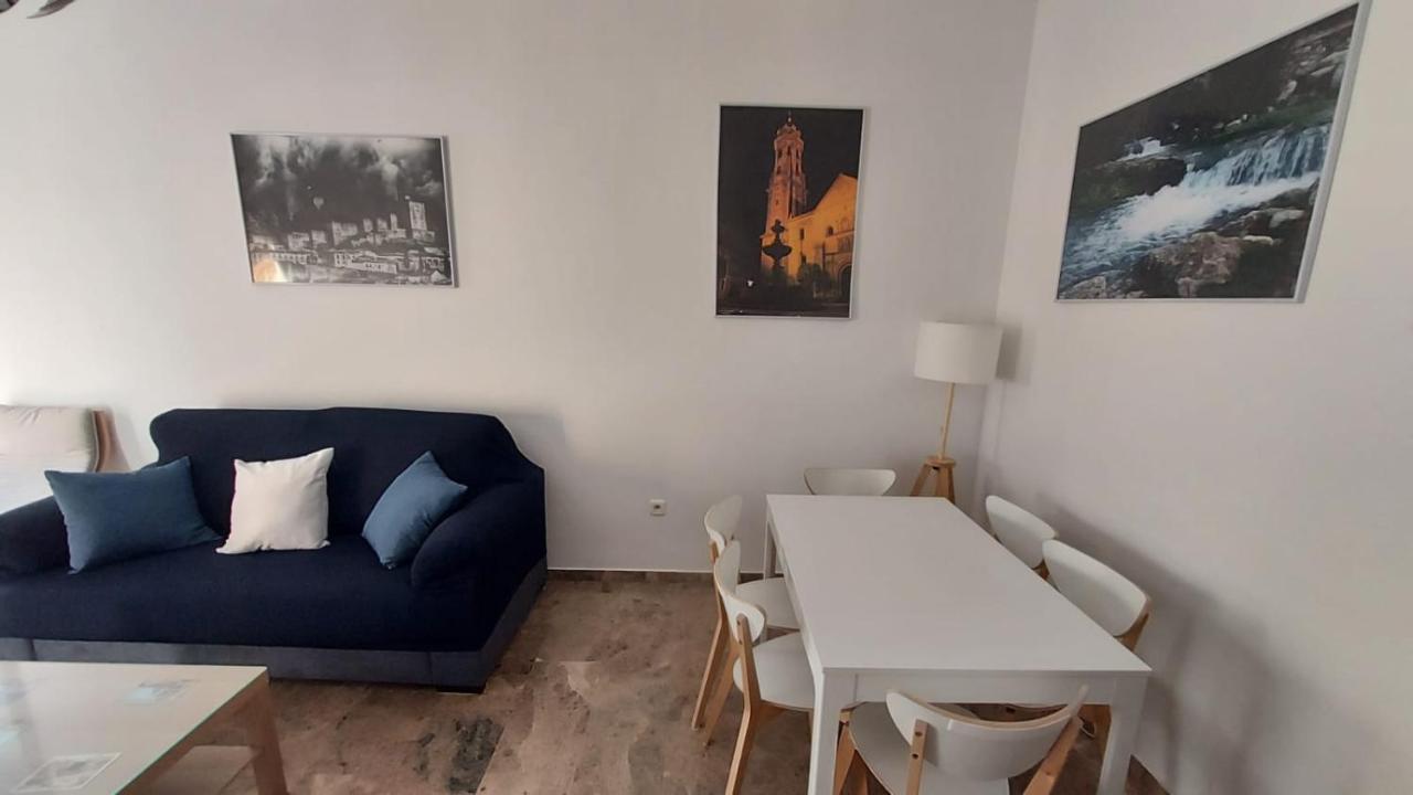 Piso En El Centro De Antequera Apartment Luaran gambar